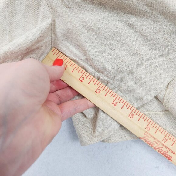 Banana Republic Shorts Womens 10 Cream Herringbone Linen Blend Pleated High Rise - Picture 6 of 11